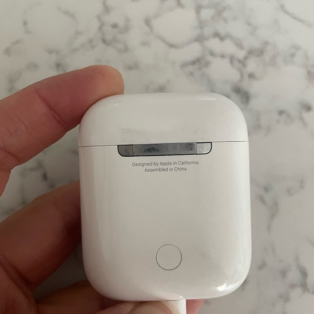 Apple AirPods